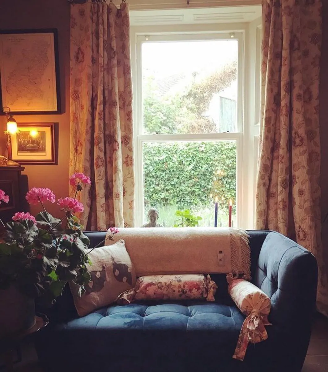 2 and 3 seater sofas - Image 1