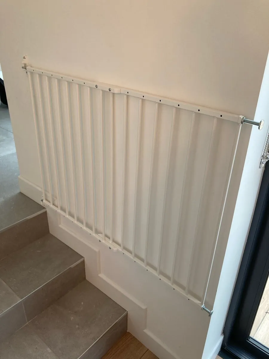 Babydan Multidan Metal Extending Stair Gate - Image 2