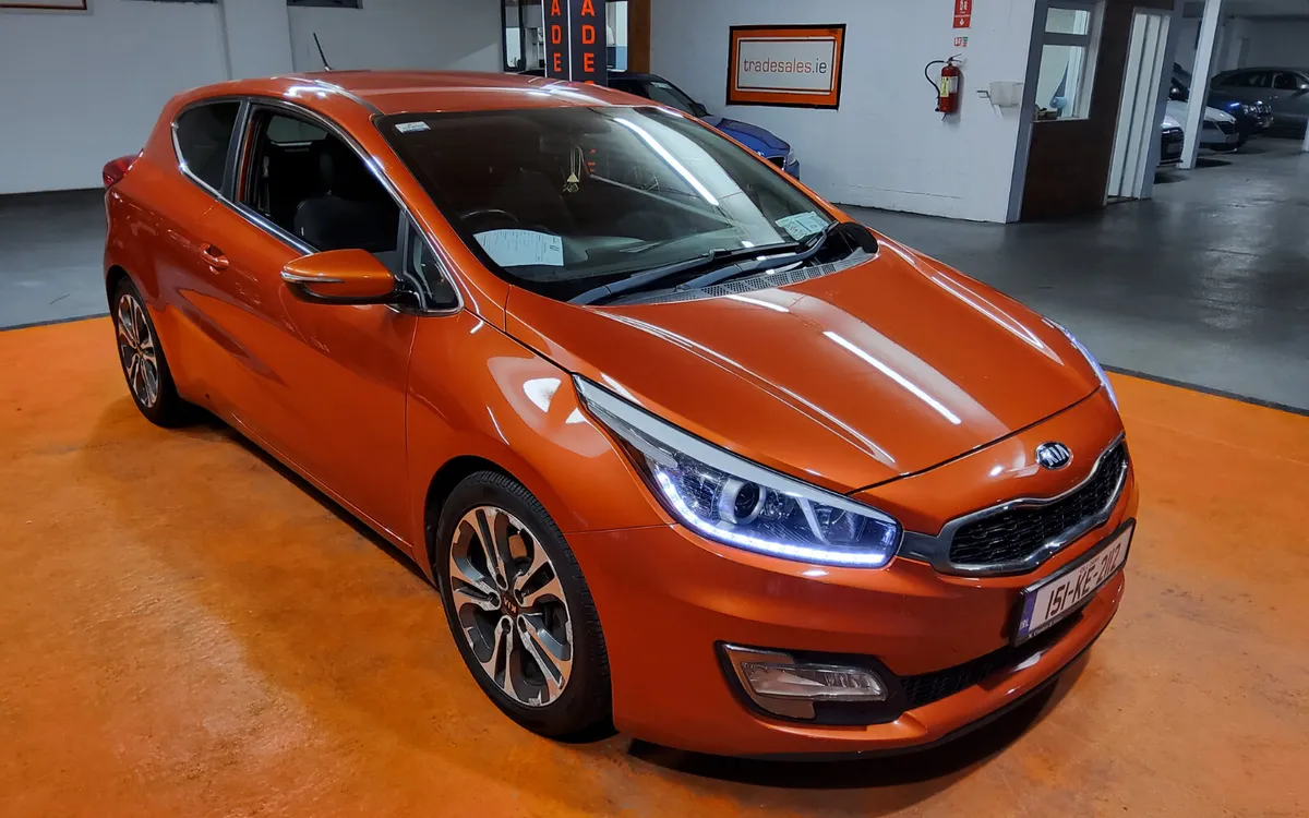 Kia Ceed 2015 - Image 1