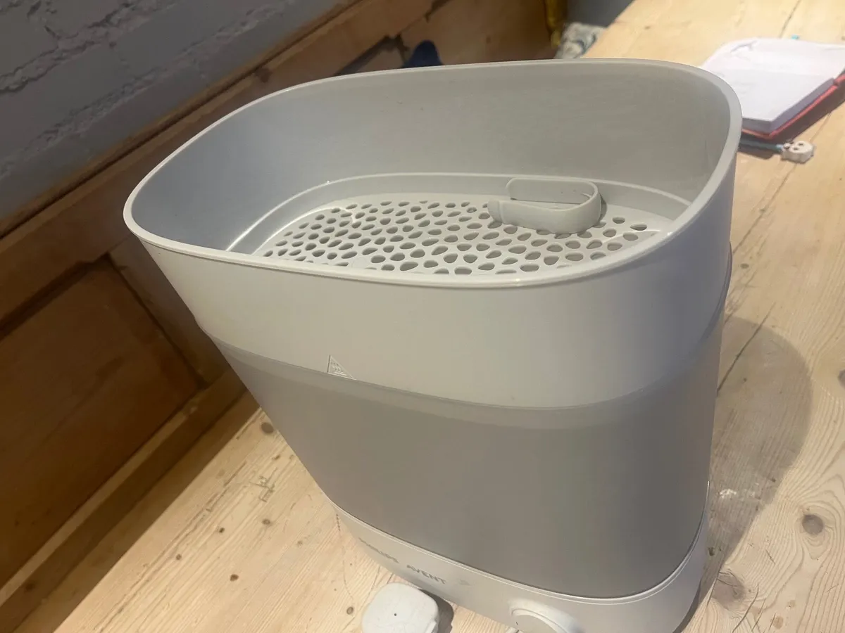 Philips Avent Baby Bottle sterilizer - Image 2