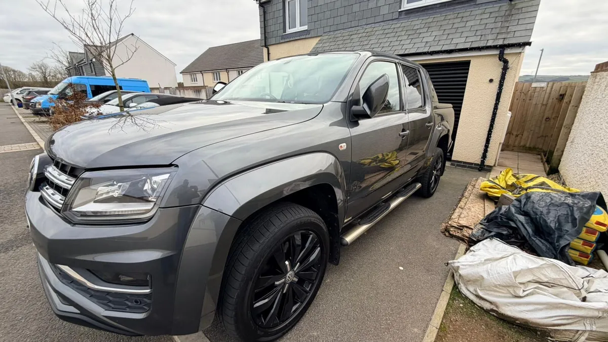 2019/191 Volkswagen Amarok 3.0 V6 Aventura - Image 1