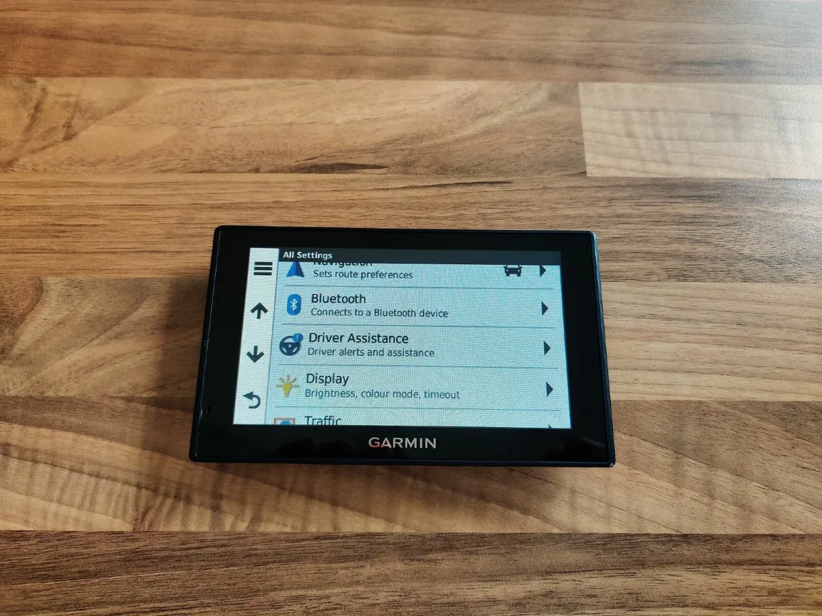 Garmin TRUCK / COACH sat nav with EIRCODES - Image 4