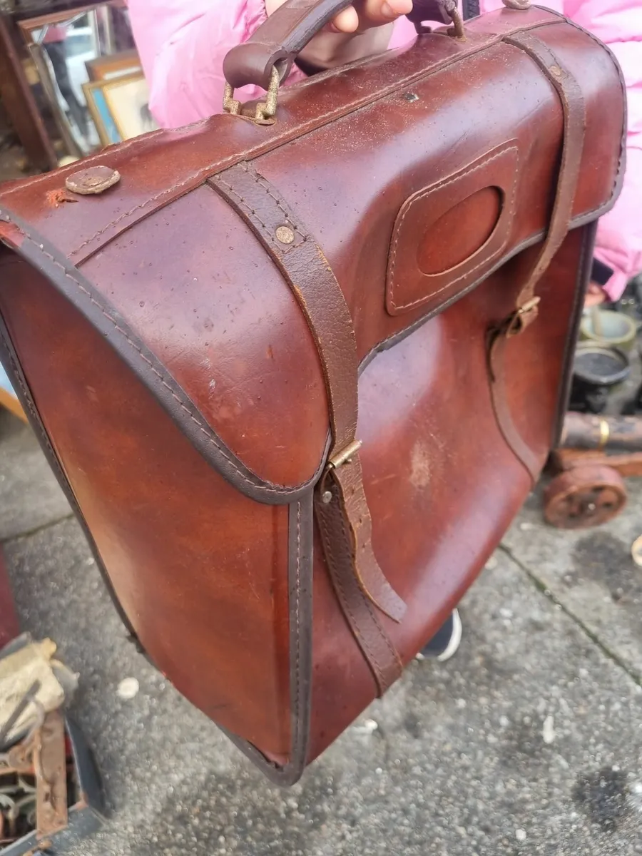 Vintage real leather bag - Image 2