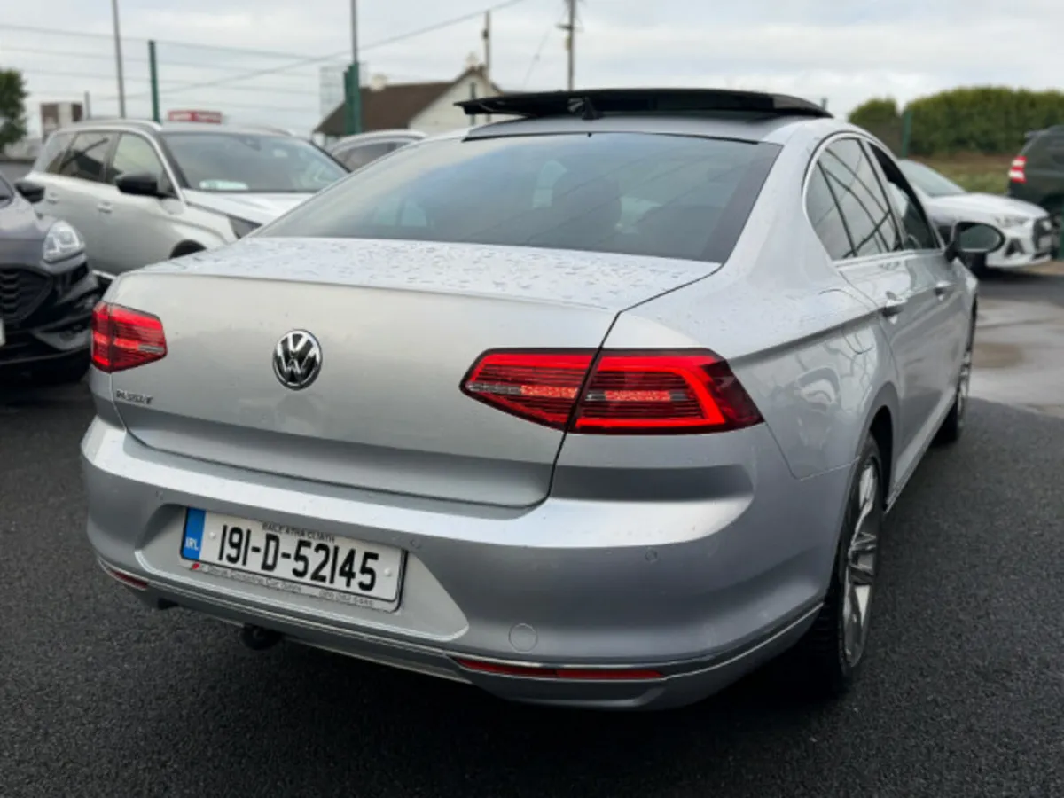 Volkswagen Passat 2.0 TDI GT 150PS 4DR Auto - Image 4
