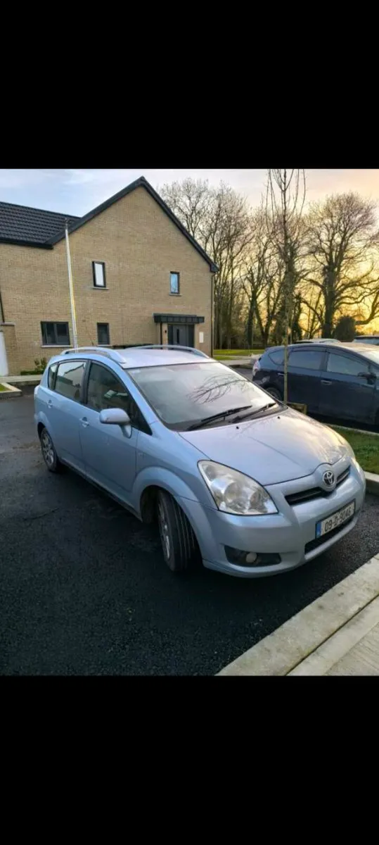 Toyota Corolla Verso new NCT till February 2027 - Image 1