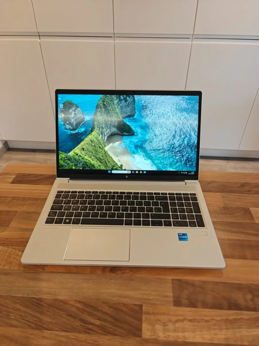 HP Elitebook 650 G10 | i5 (13th gen)| 16GB | 512GB - Image 1
