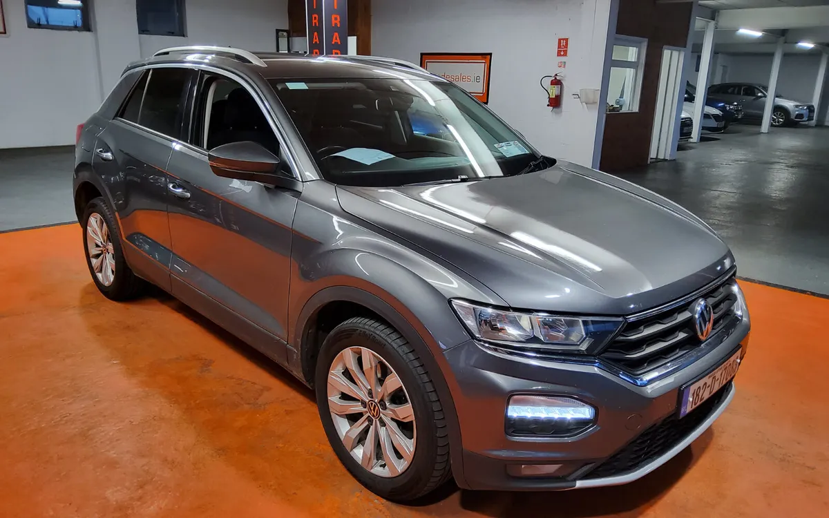 Volkswagen T-Roc 2018 - Image 1