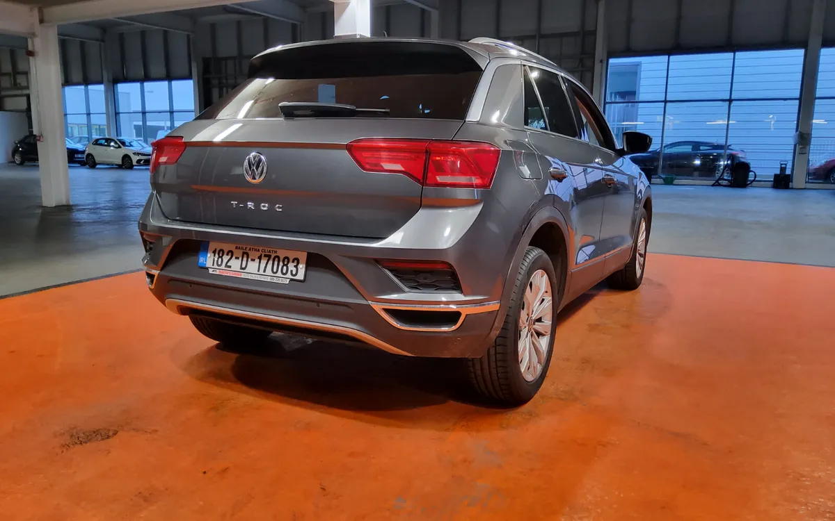 Volkswagen T-Roc 2018 - Image 3