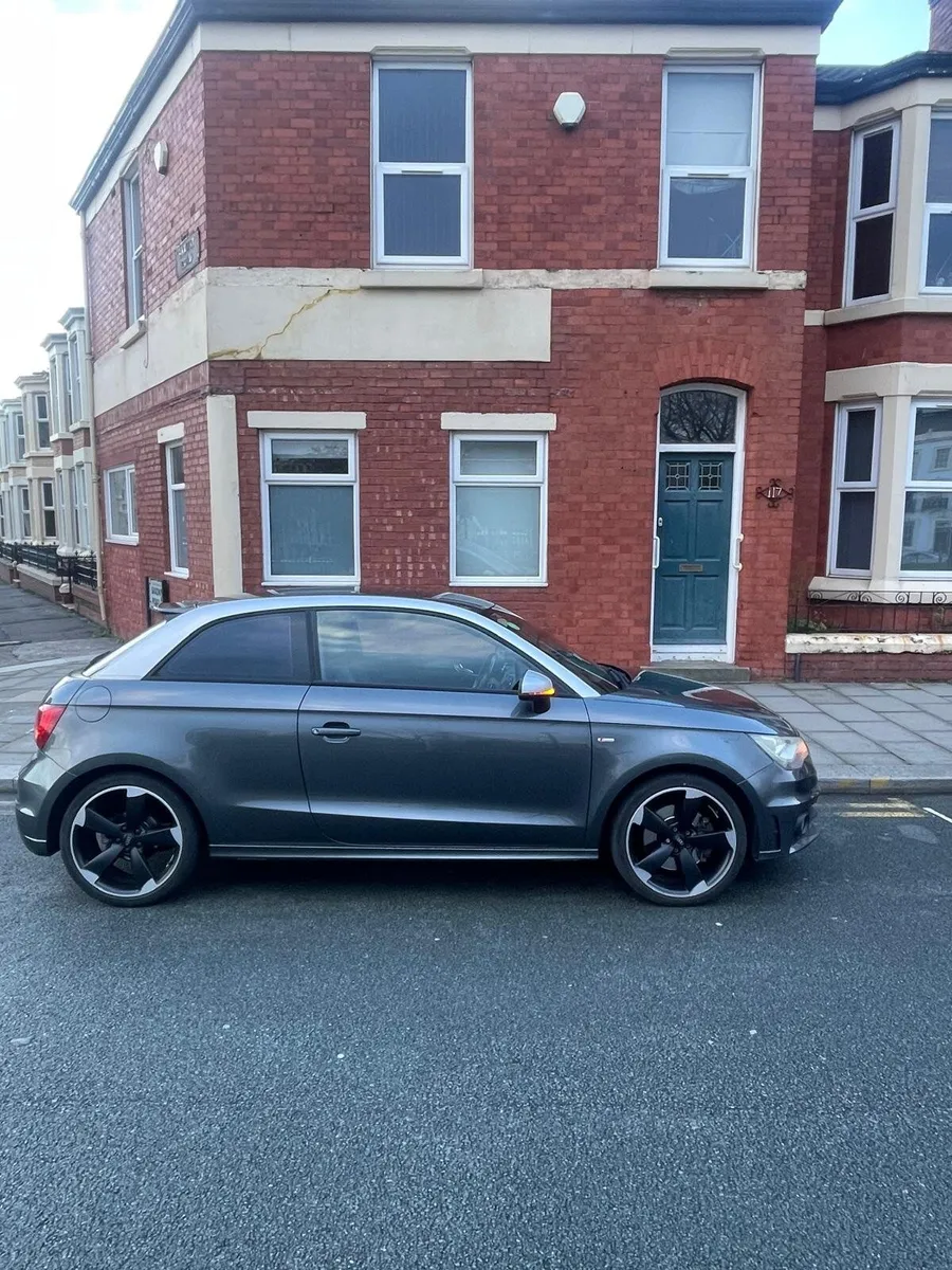 Audi A1 2013 - Image 1