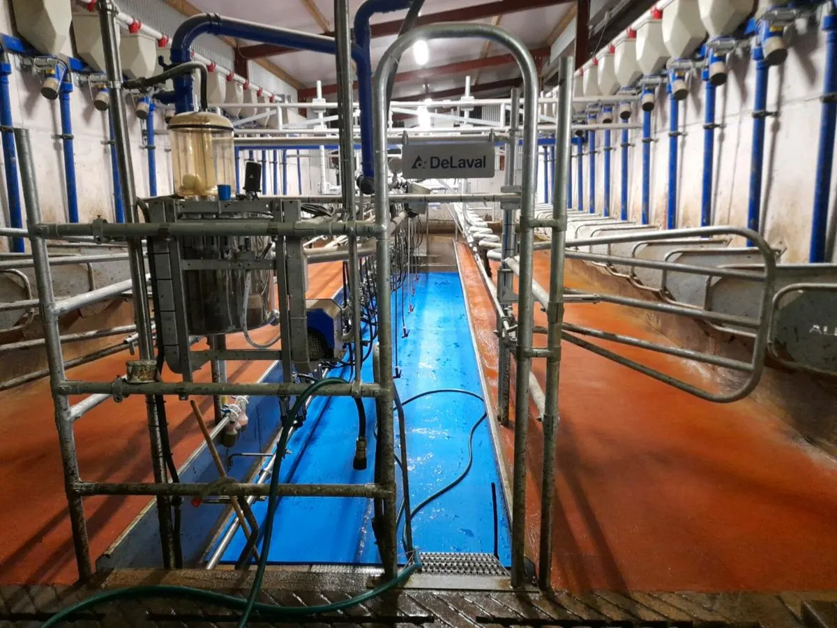 Part time farm work available - Image 1