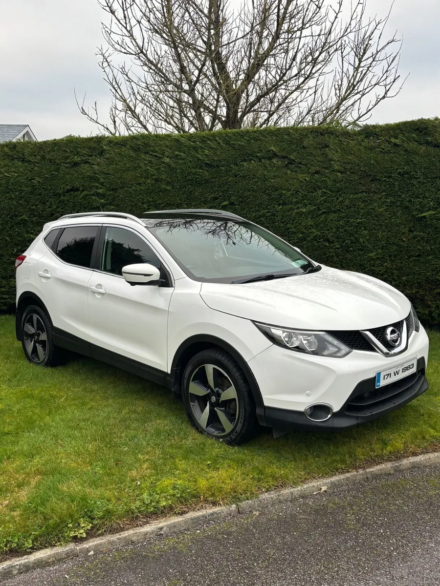 Nissan Qashqai Automatic - Image 1