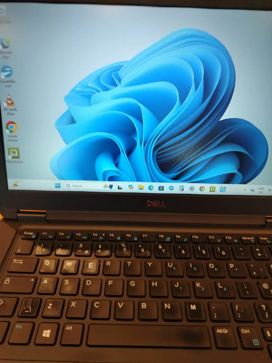 laptop dell lattiuede 5490   i7 - Image 1