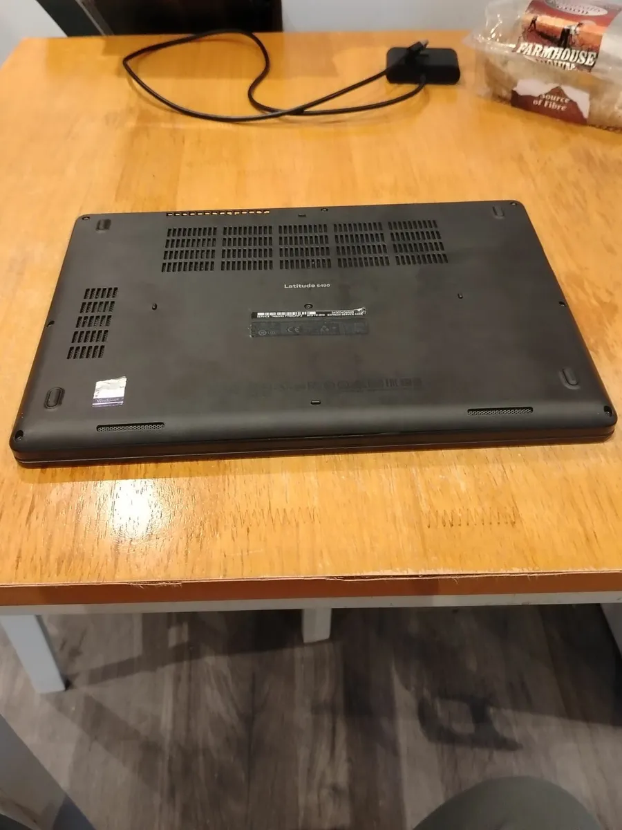 laptop dell lattiuede 5490   i7 - Image 4