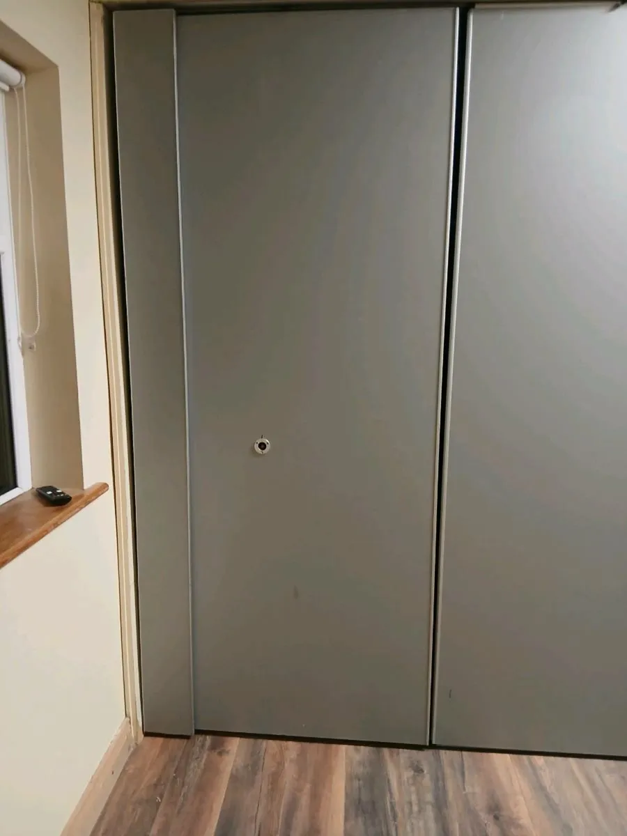 Folding Partition/ Operable Wall - Image 3