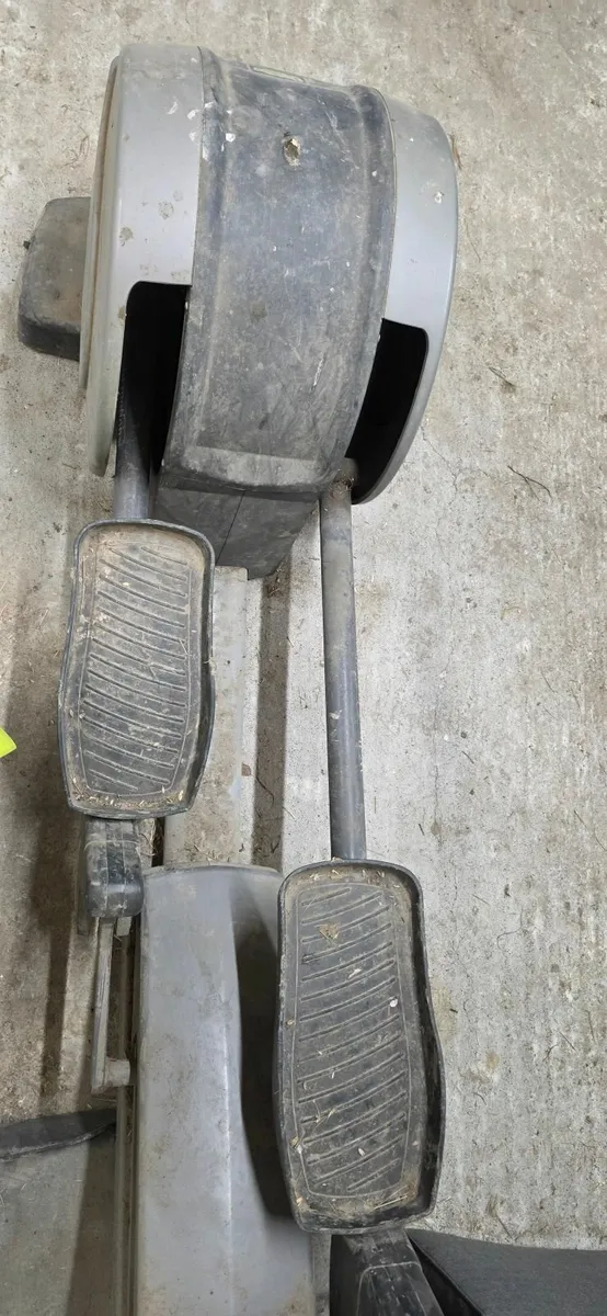 Technogym Crosstrainer - Image 4