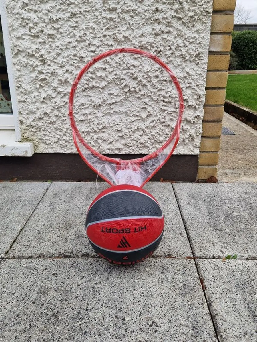 Baskball hoop and ball