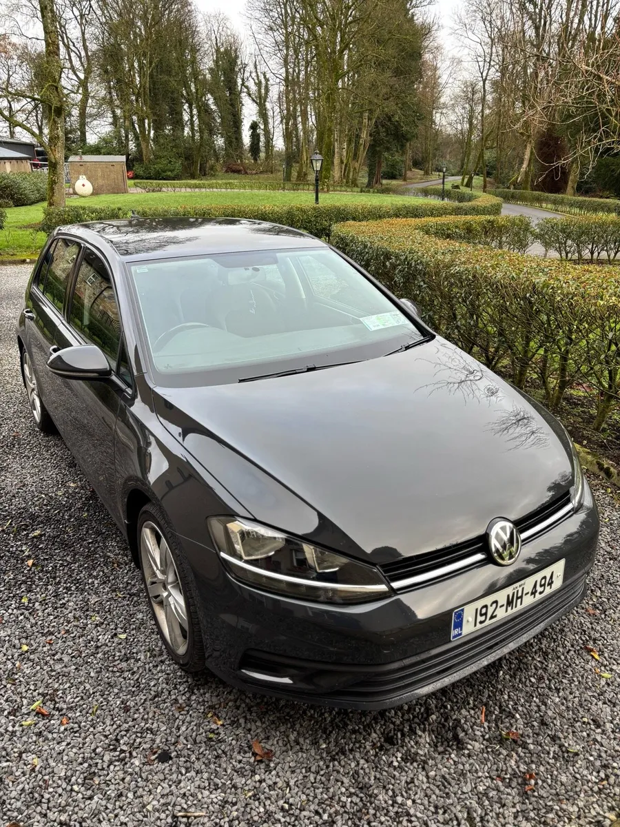 192 Volkswagen Golf - Image 2