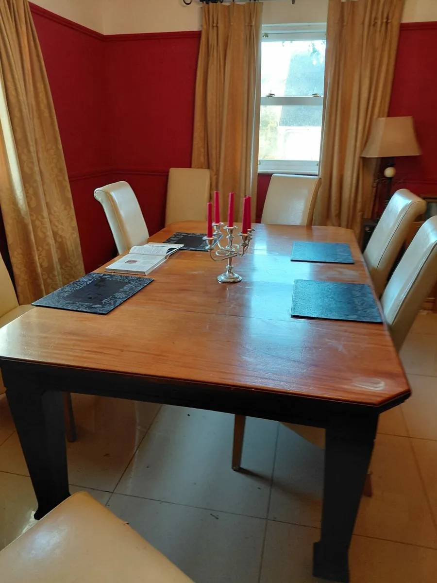 Antique solid mahogany table and chairs - Image 4