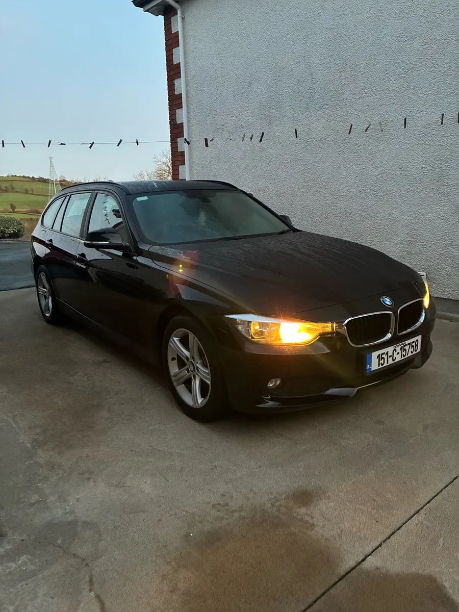 151 BMW 320D F31 SE Touring - Image 4