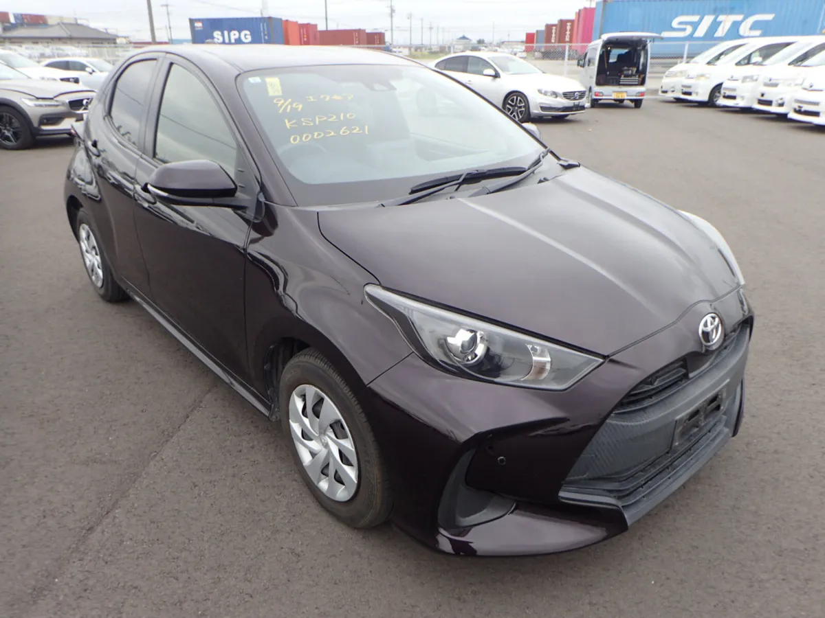 1.0 X-EDITION 5DR HATCHBACK AUTO // AS NEW CONDITI