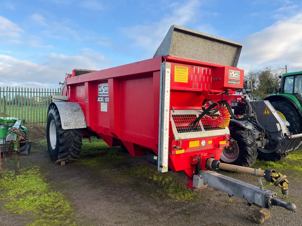 Hispec 1250 rear discharge spreader - Image 1