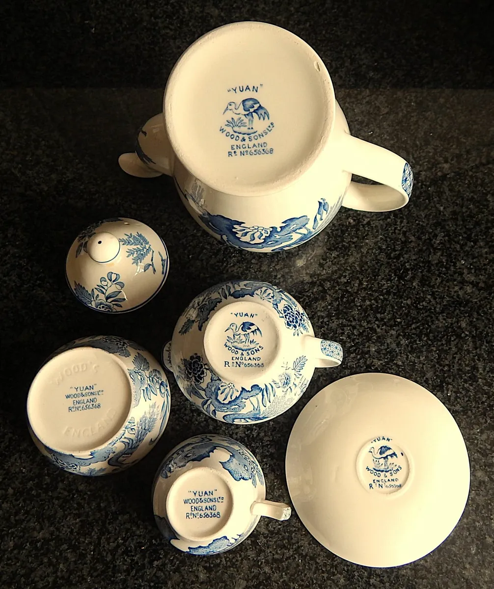 15 Piece Wood & Sons England Yuan Coffee Set - Image 4