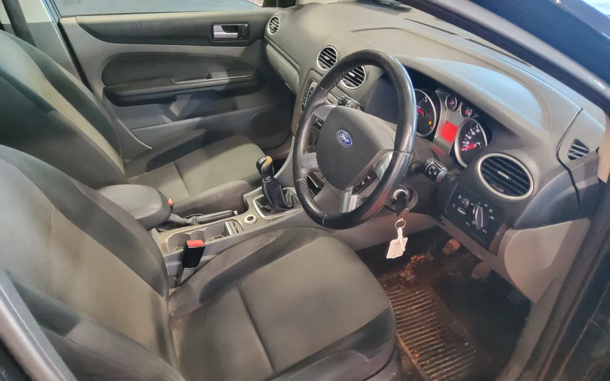 Ford Focus 2009 - Image 4