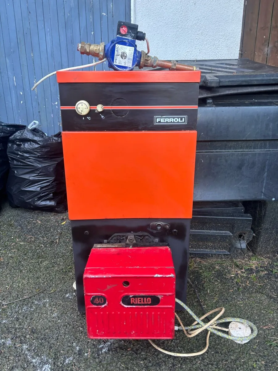 Ferroli 15/23 kw oil boiler - Image 1