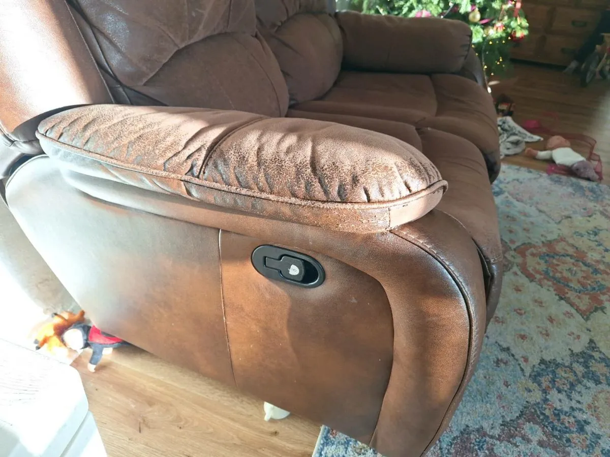 Reclining Sofa - Image 3