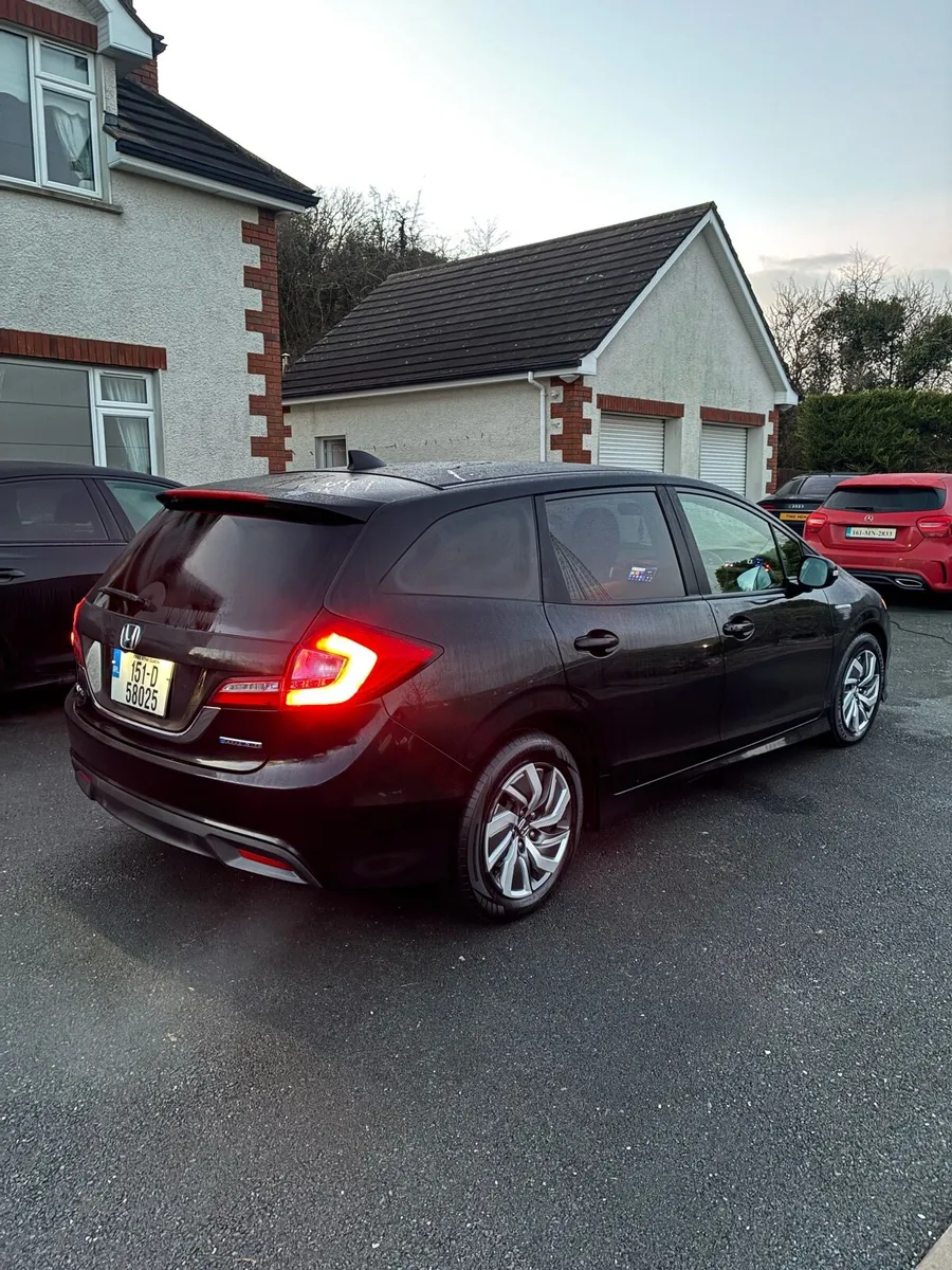 151 Honda Jade DAA-FR4 1.5 Hybrid Auto - Image 2