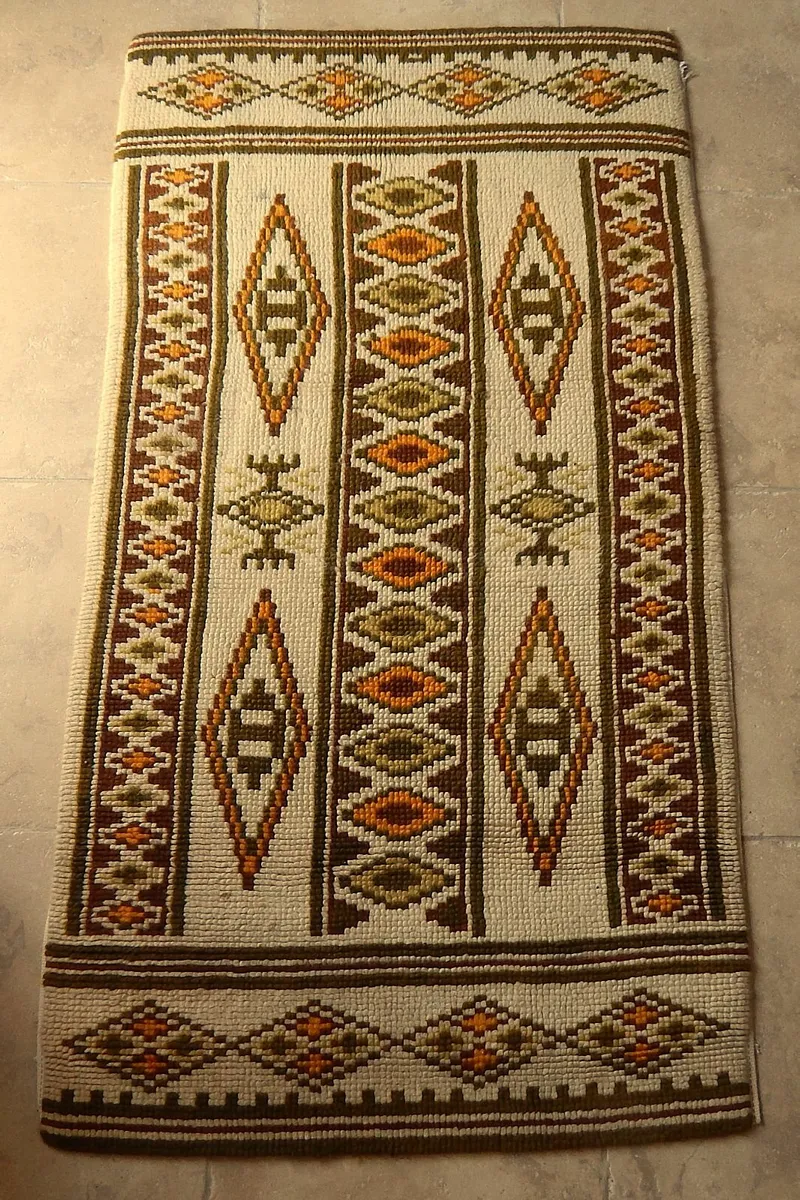 Large Pure Wool Aztec Design Rug - Image 1