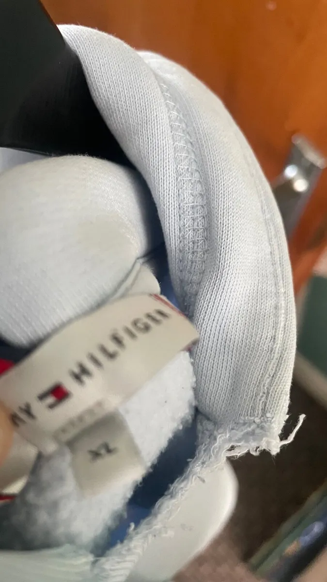 Womens hoodie xl - Image 2