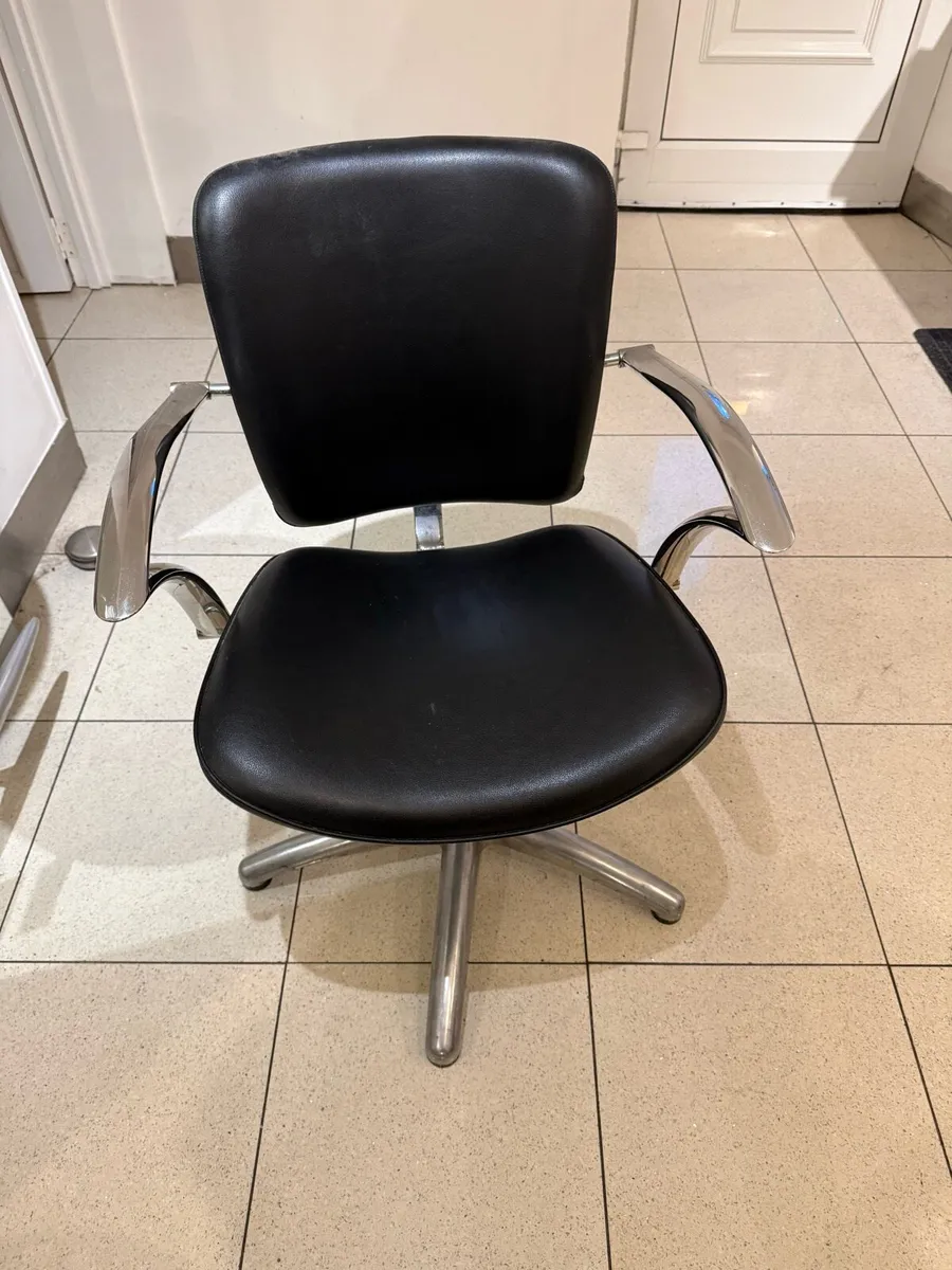 Hair Salon equipment - Image 2