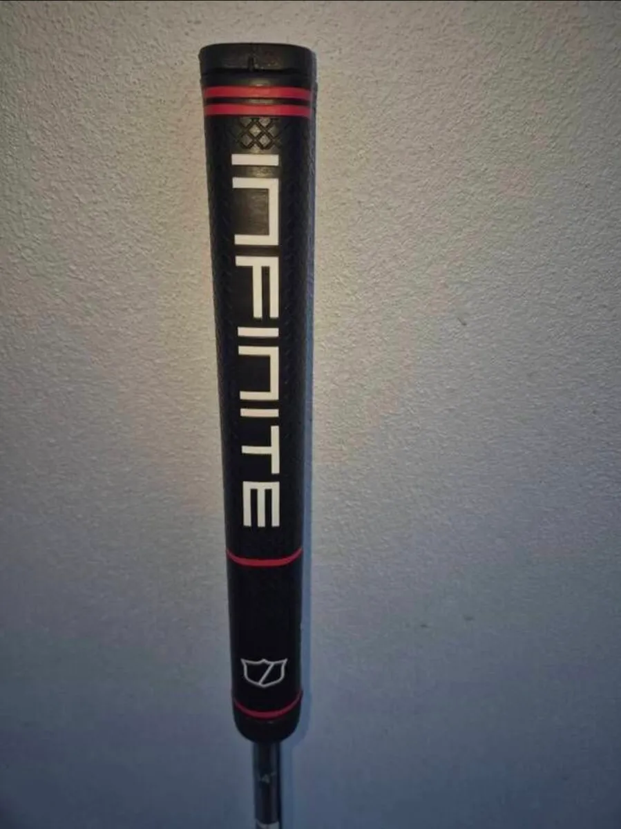 Wilson Infinite 24 Michigan Avenue Putter Gents RH - Image 3