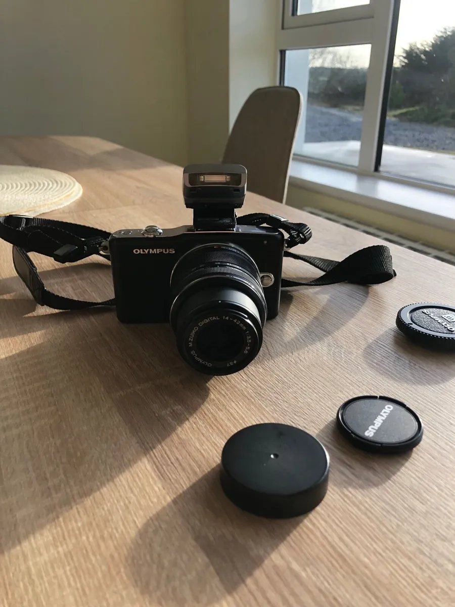 Olympus PEN Mini / E-PM1 - Image 4