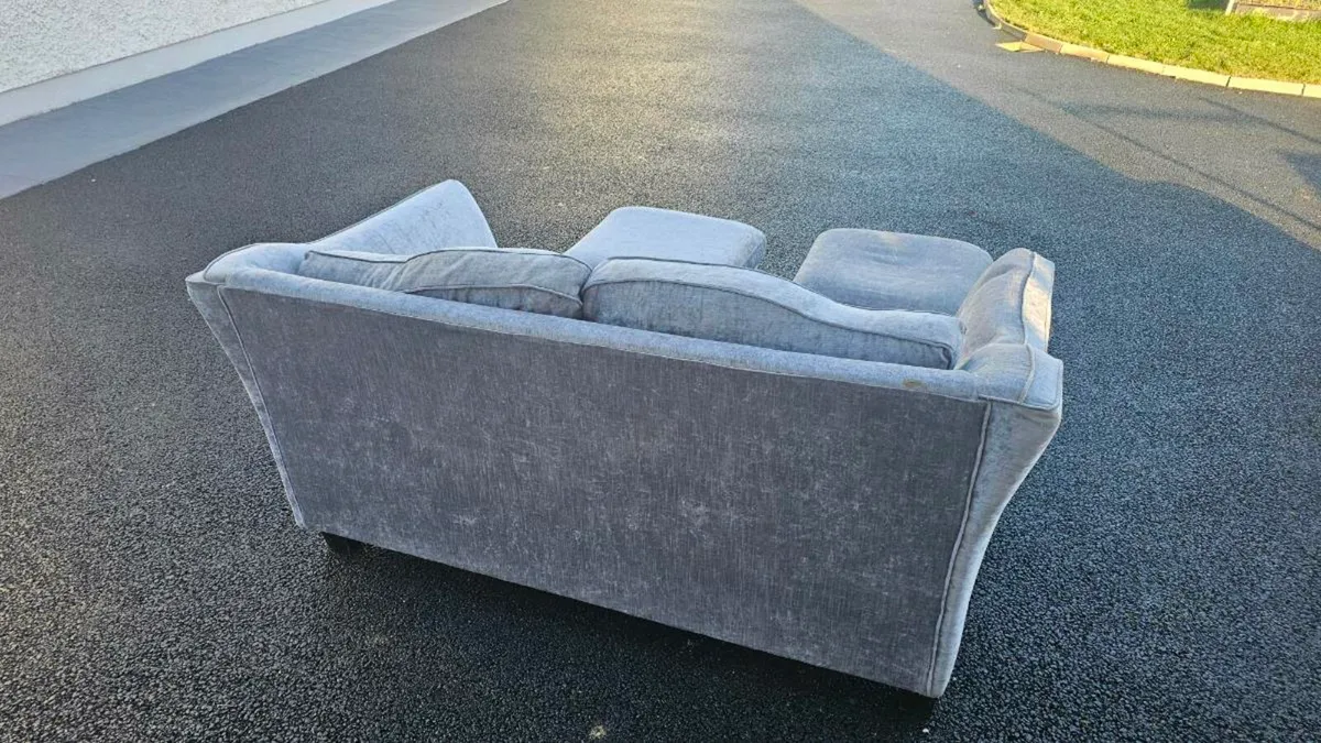 2 Seater Couch, Single Seat & 2 Foot Rest - Image 4