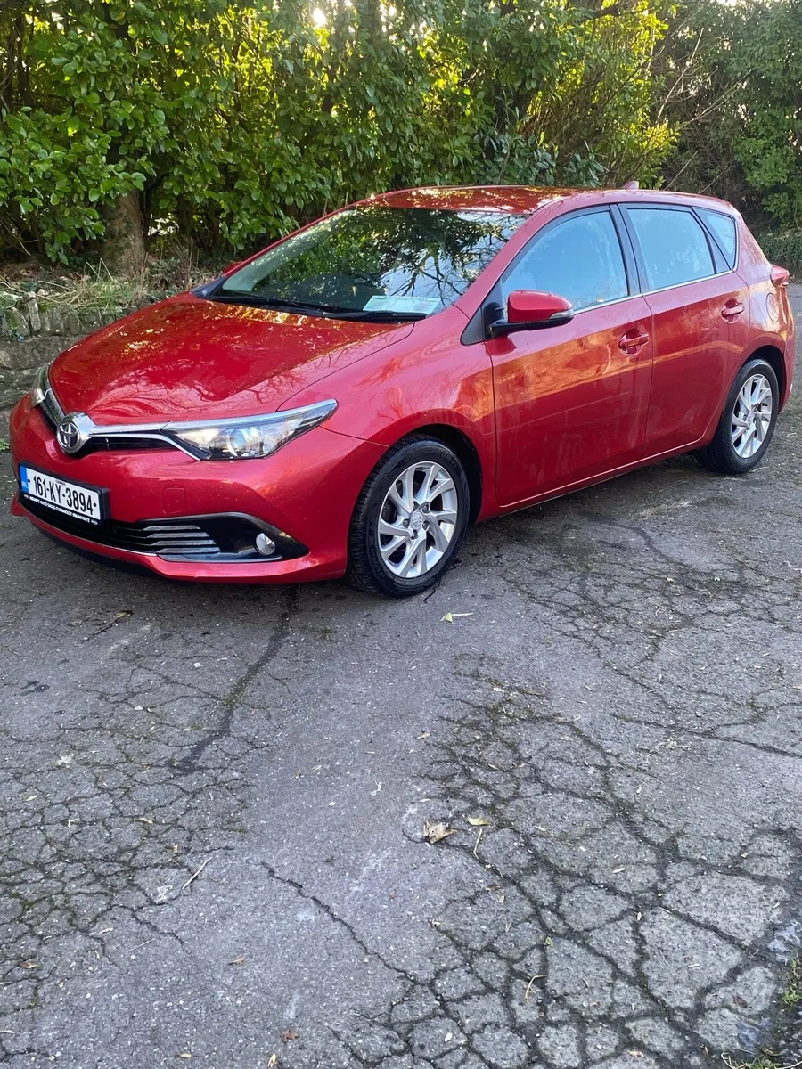 TOYOTA AURIS 1.6 DIESEL LUNA - Image 1
