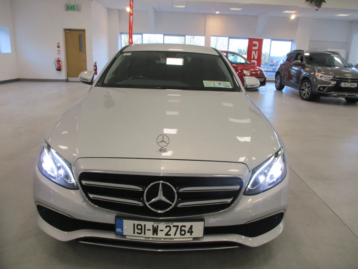 Mercedes-Benz E-Class 2019 - Image 3