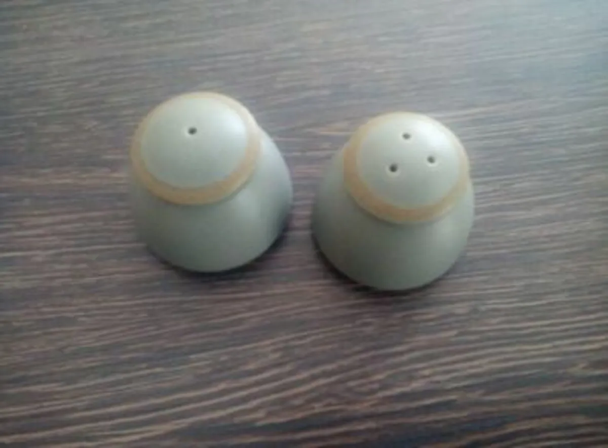 Pottery Condiment Set.