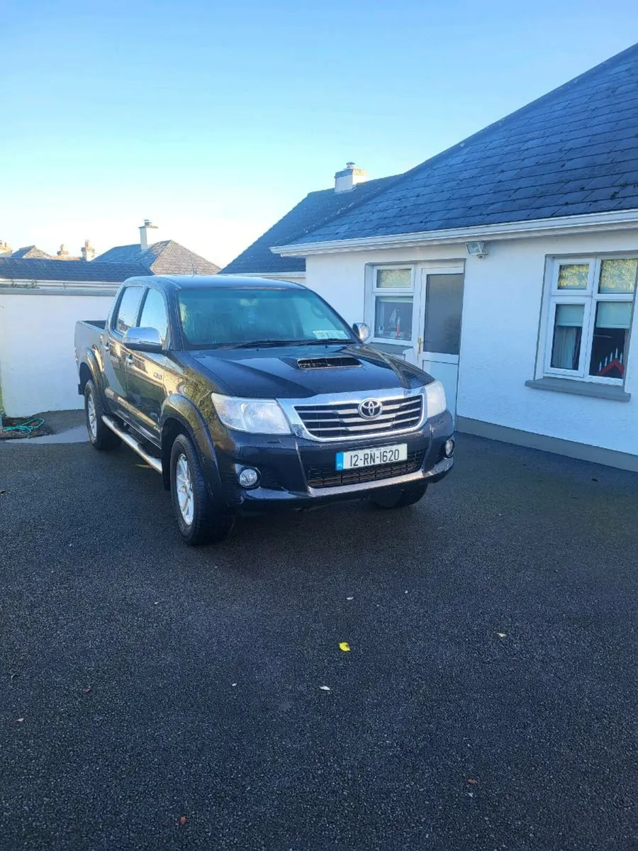 FOR SALE 2012 TOYOTA HILIX INVINCIBLE - Image 1