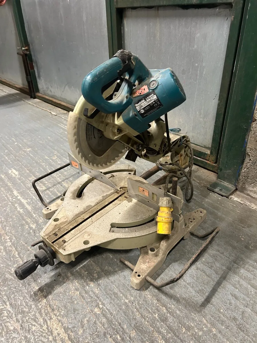 Makita mitre saw - Image 1
