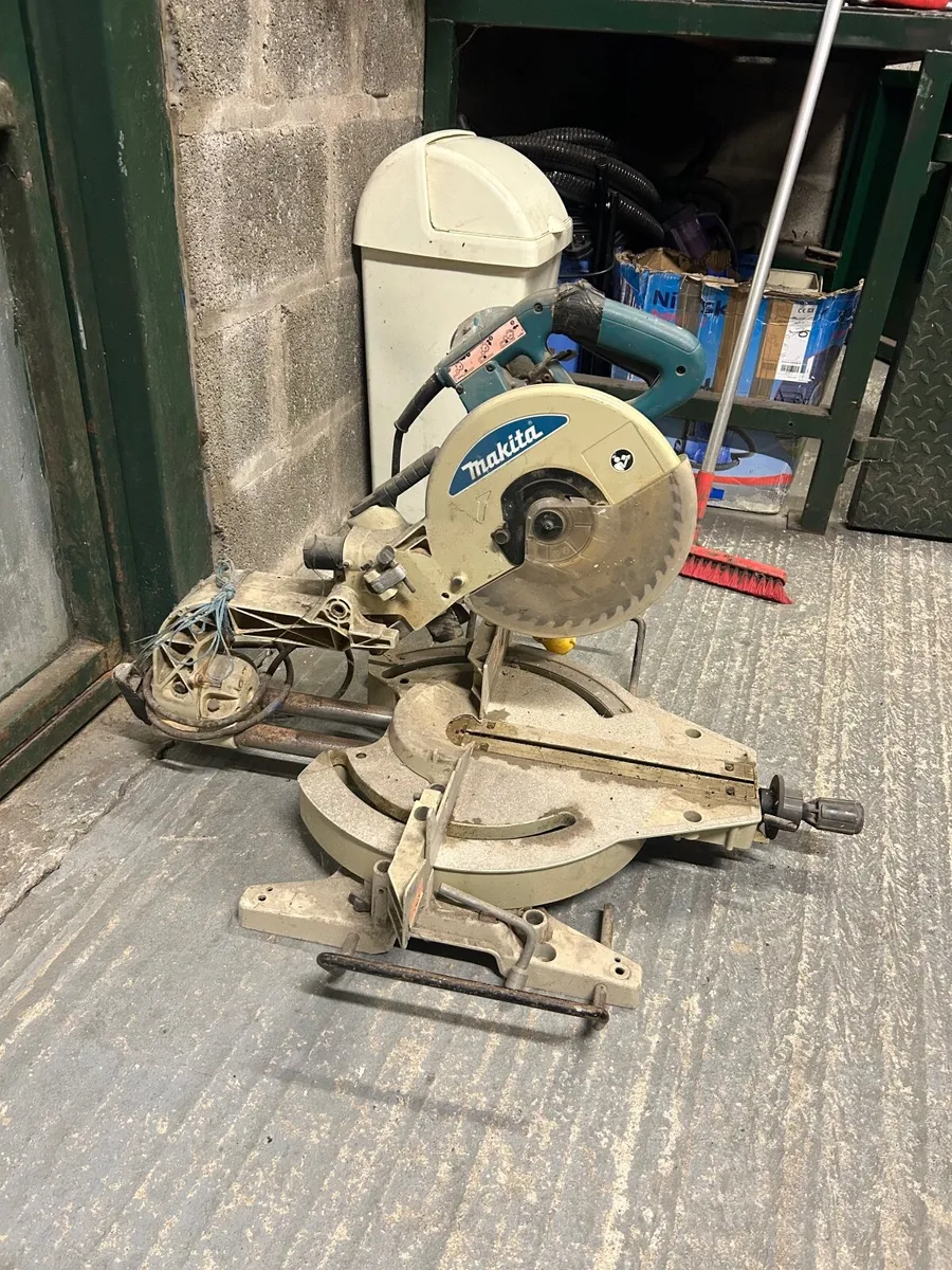 Makita mitre saw - Image 2