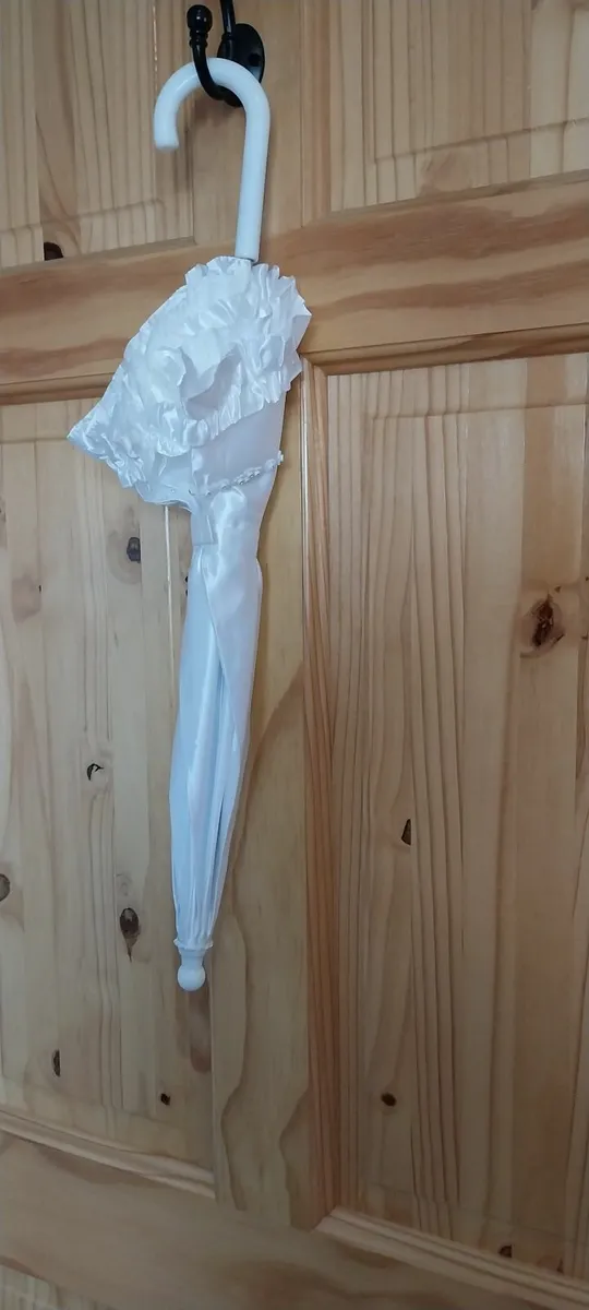 Communion dress - Image 4