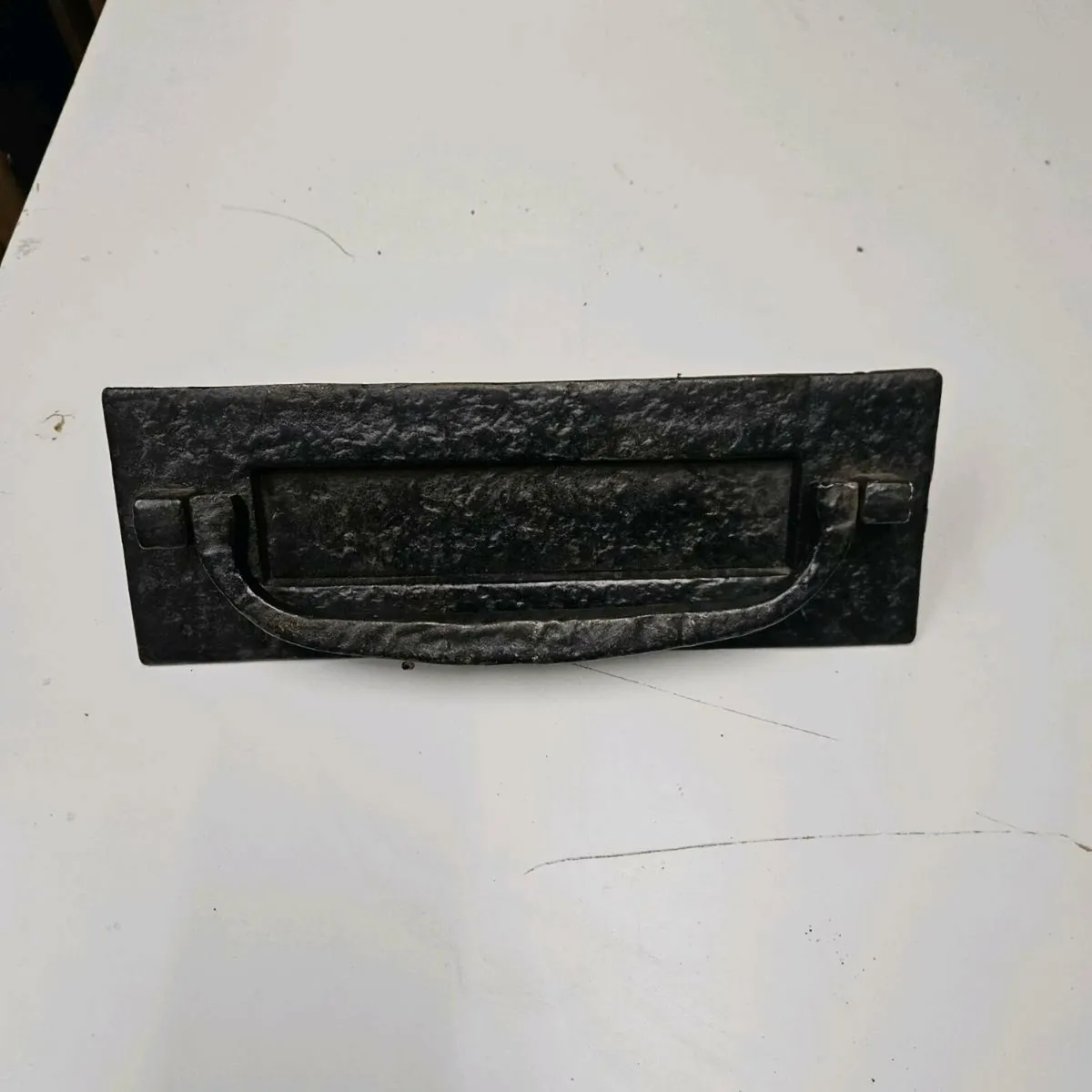 Black Iron letter box - Image 1