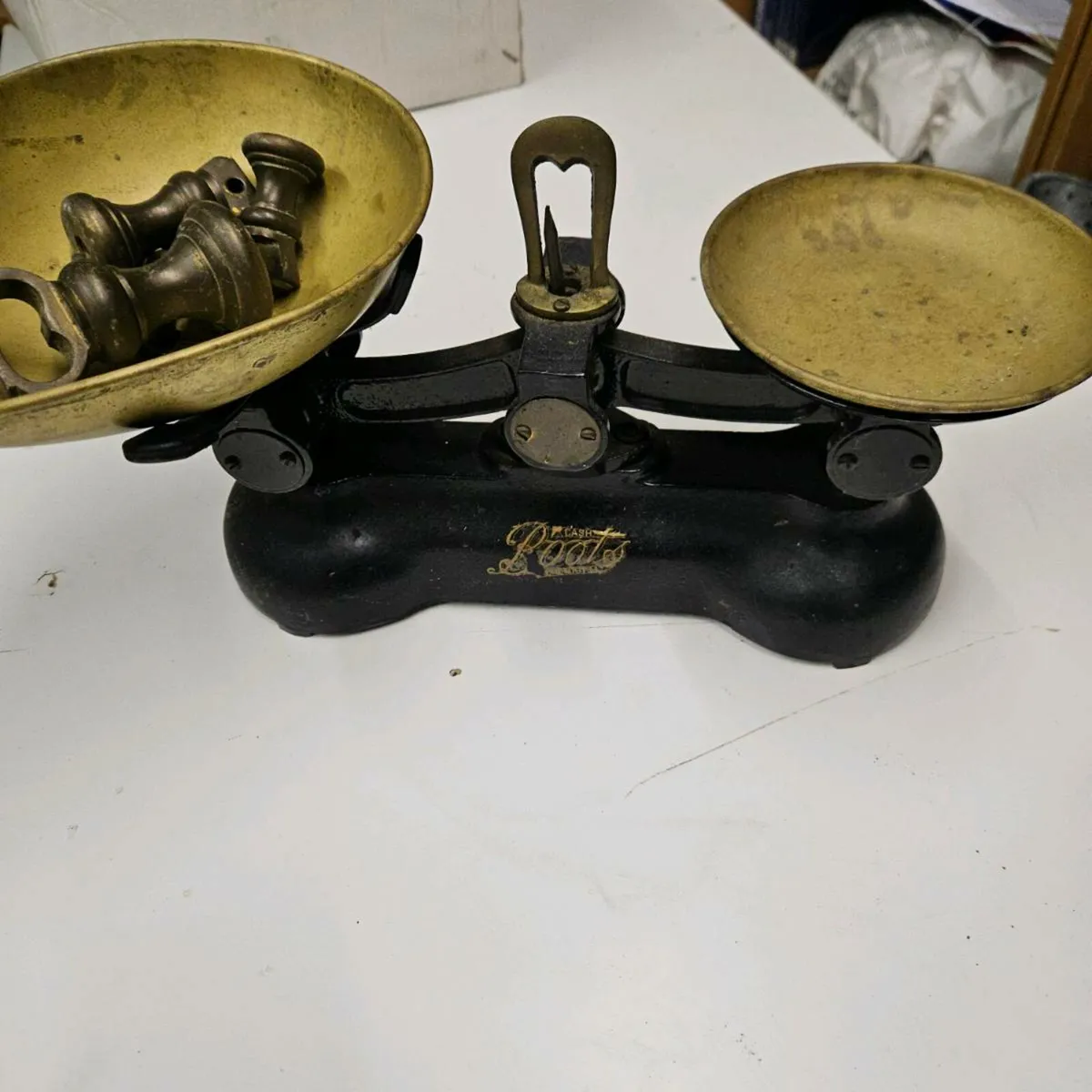 Vintage boots kitchen scales - Image 1