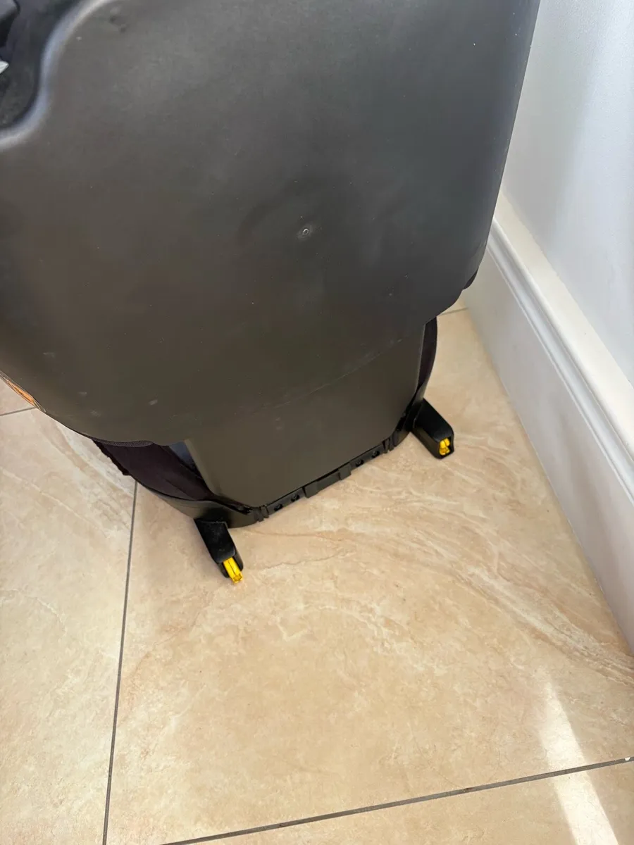 Car seat - Image 2