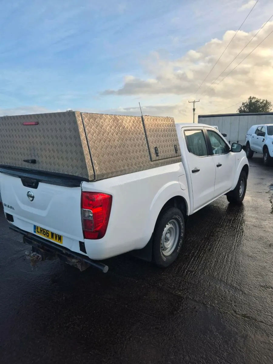Nissan Navara - Image 4