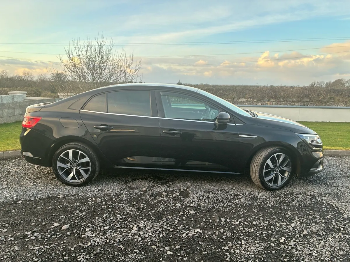 2018 Renault Megane 1.5 DCI *Top Spec* - Image 2