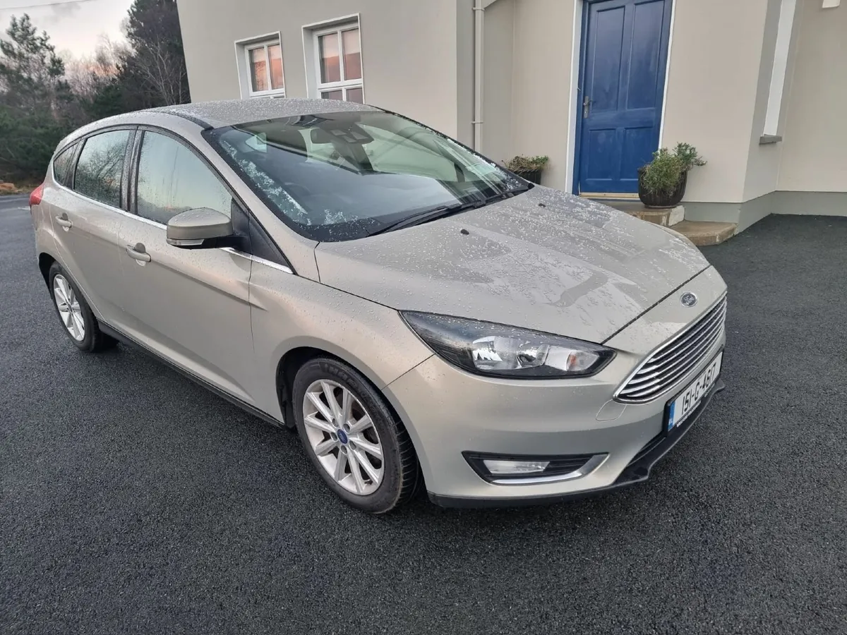 Ford Focus 2015 - Image 2