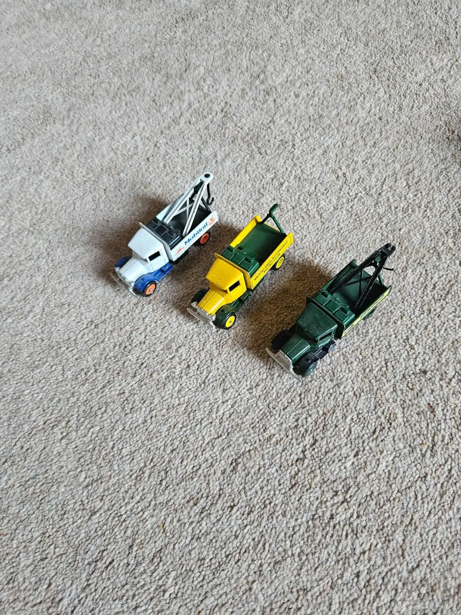 Corgi Lledo Tow Trucks - Image 1